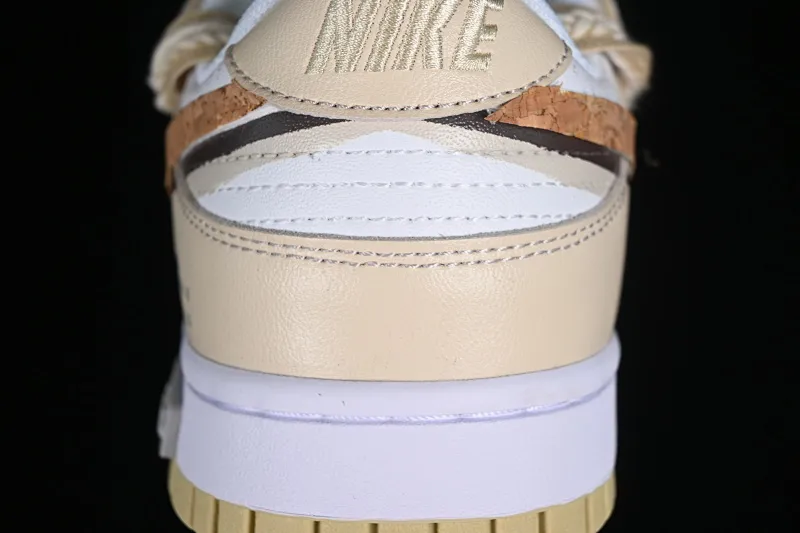 All Categories Nk SB Dunk Series Nk SB Dunk Low Low-top Sneakers Nk Dunk Low Panda Prank Space Exploration-Interstellar Exploration Mocha SB Strap Low-top Casual Sneakers DV0833-100
